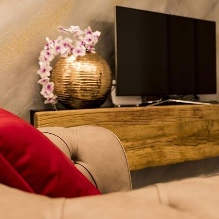 Vipverona Luxury Apartment - Royal Welcome Zewnętrze zdjęcie