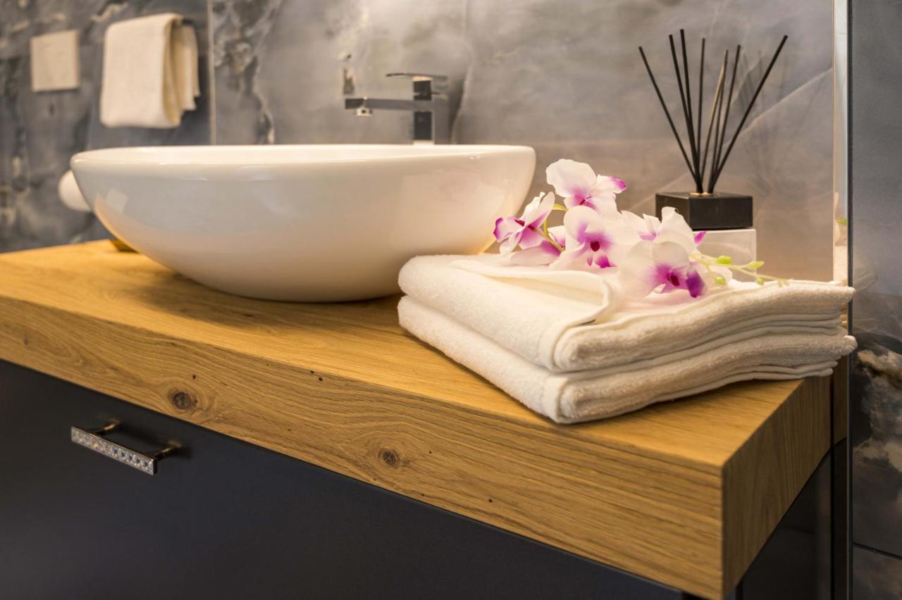 Vipverona Luxury Apartment - Royal Welcome Zewnętrze zdjęcie