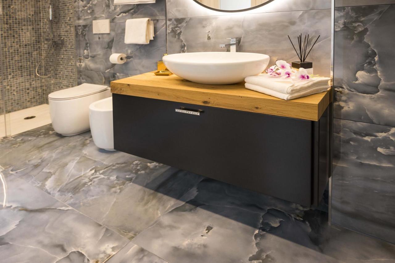 Vipverona Luxury Apartment - Royal Welcome Zewnętrze zdjęcie